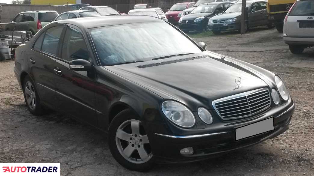 Mercedes E-klasa 2005 3.2 Mercedes E-klasa 2005 3.2