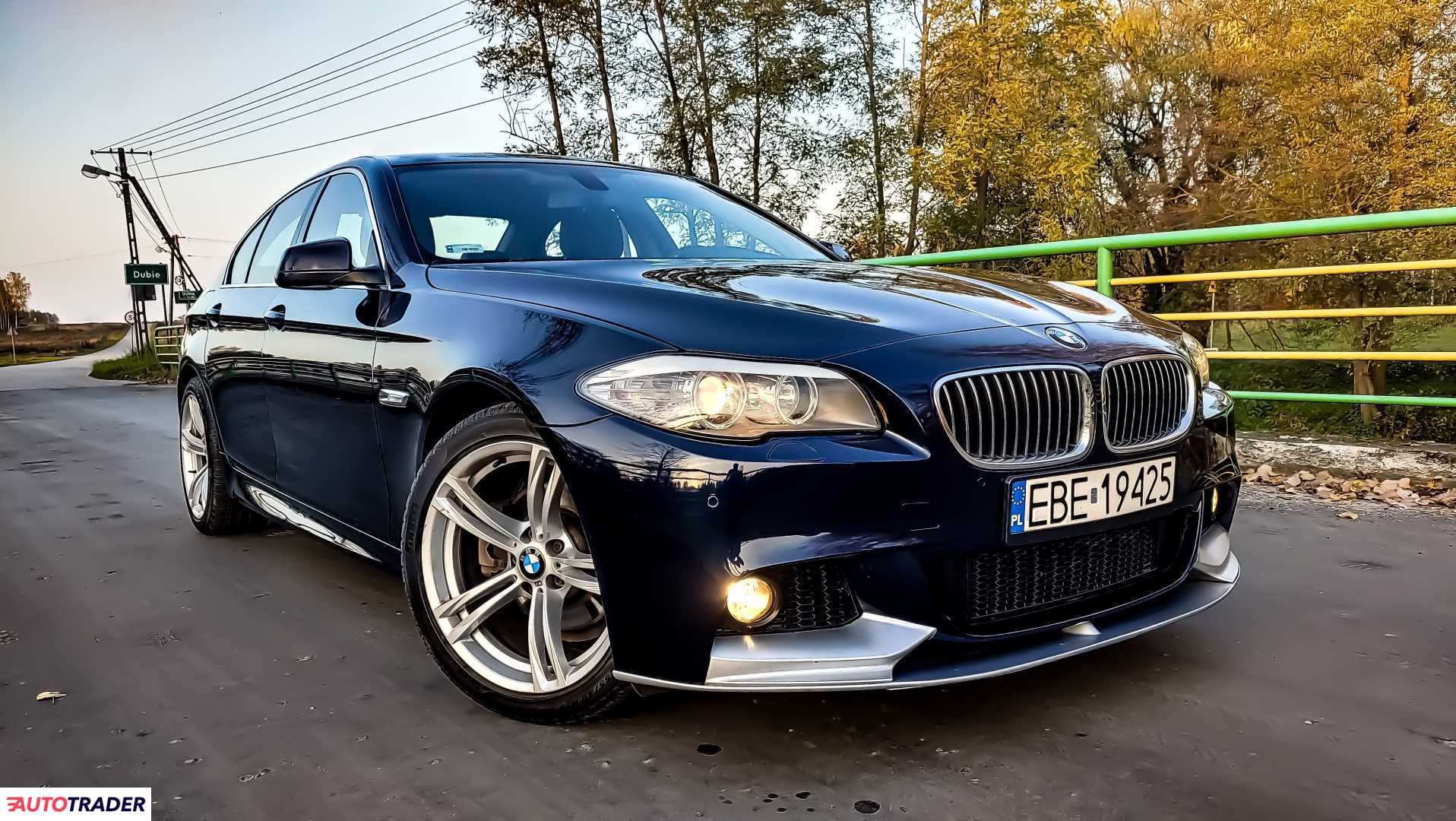 BMW 520 2.0 benzyna 184 KM 2013r. (bełchatów)