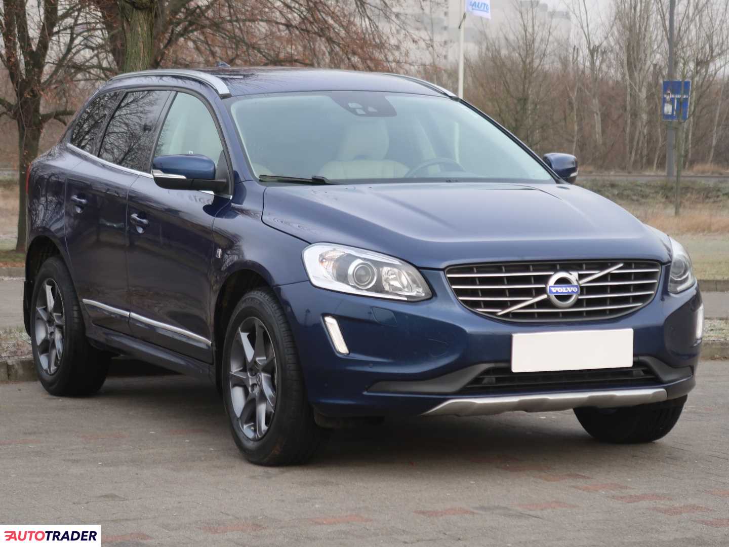 Volvo XC60 2015 2.0 178 KM