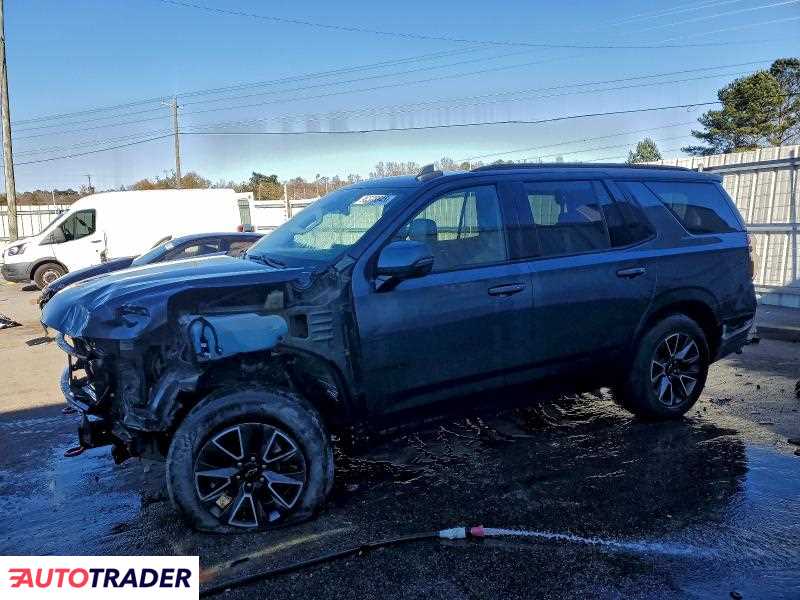 Chevrolet Tahoe 2021 5