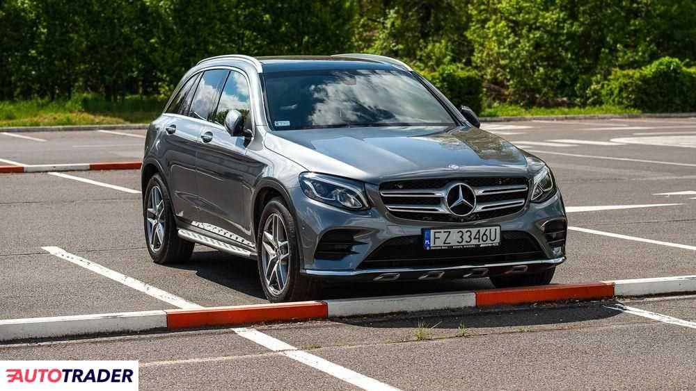 Mercedes GLC 2017 2.0 211 KM