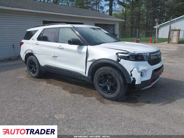 Ford Explorer 2022 2