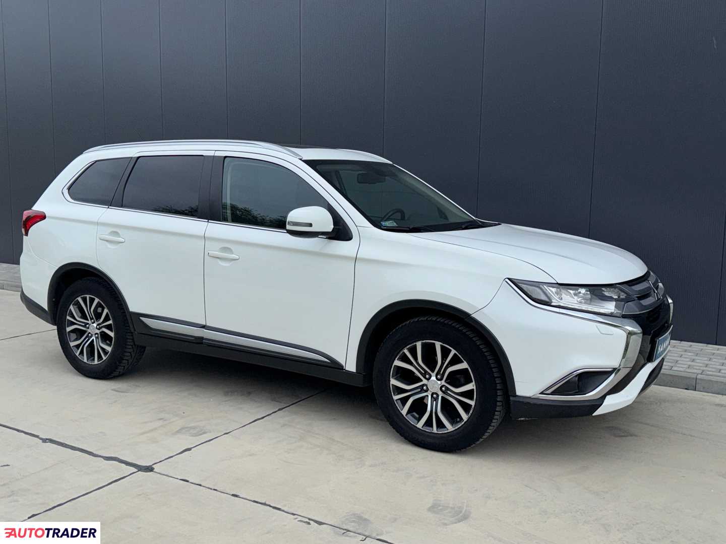 Mitsubishi Outlander 2016 2.2 150 KM