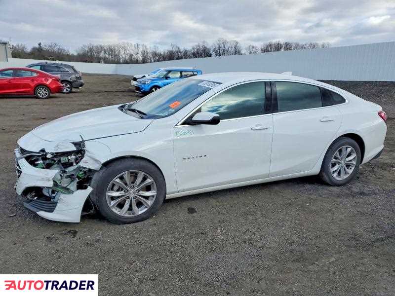 Chevrolet Malibu 2021 1