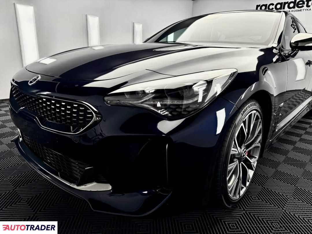 Kia 2020 3.3 370 KM Kia 2020 3.3 370 KM