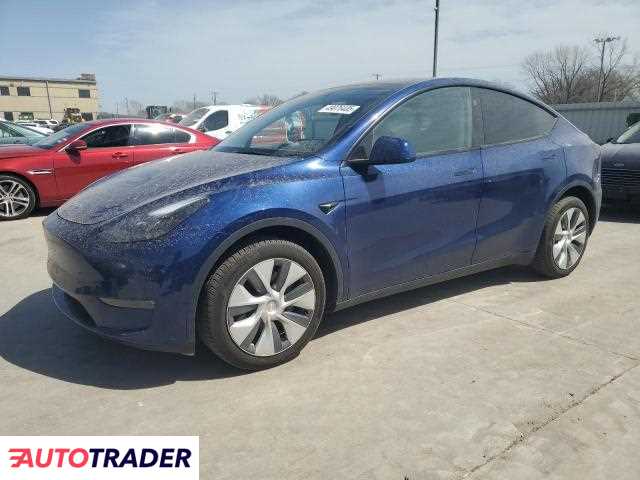 Tesla Model Y 2024 Tesla Model Y 2024