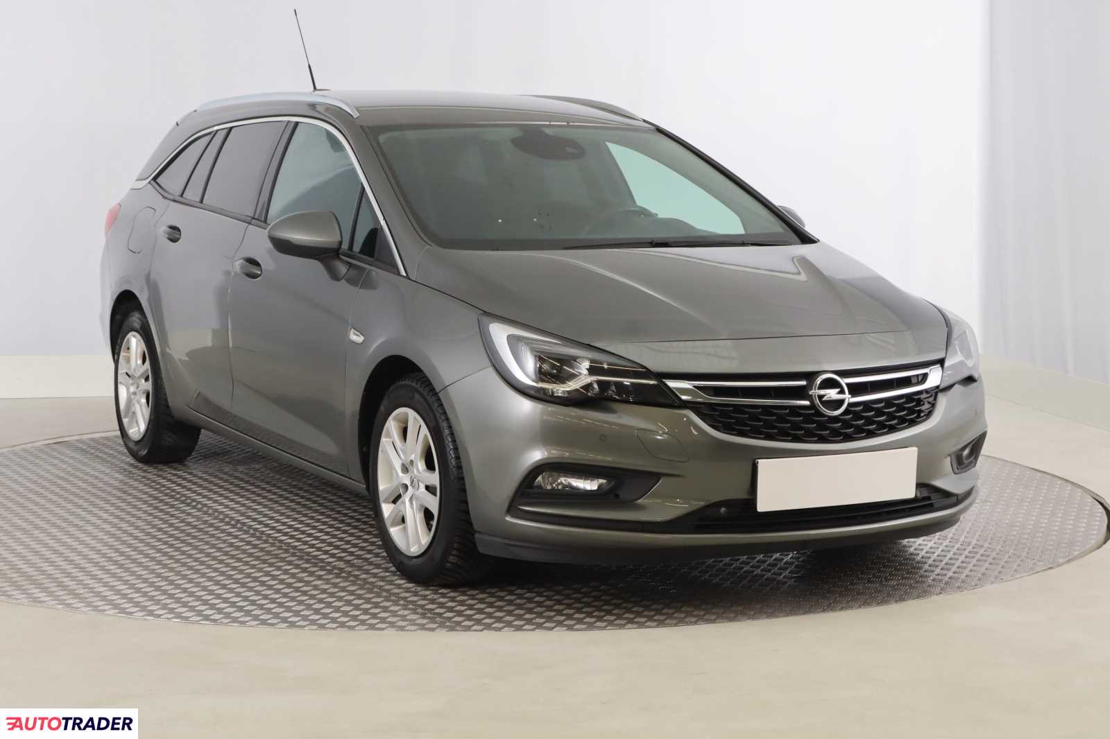 Opel Astra 2017 1.6 108 KM
