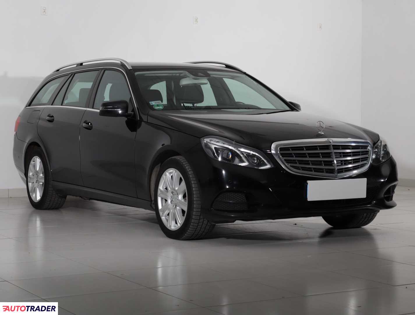 Mercedes E-klasa 2.1 201 KM 2013r. (Piaseczno)