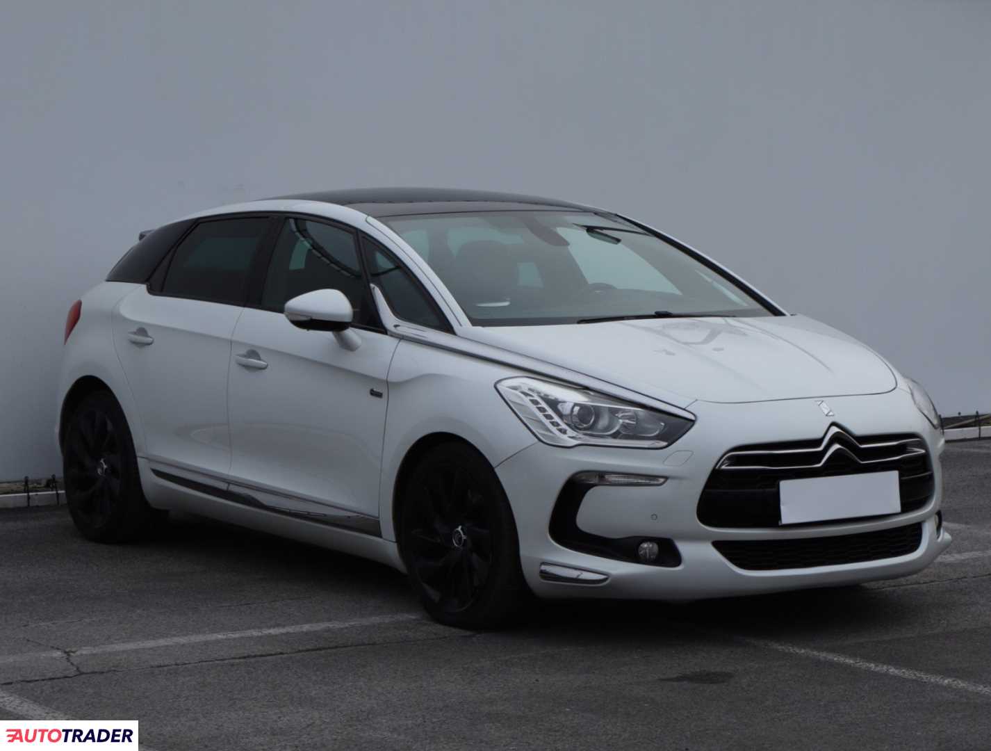 Citroen DS5 2013 2.0 197 KM