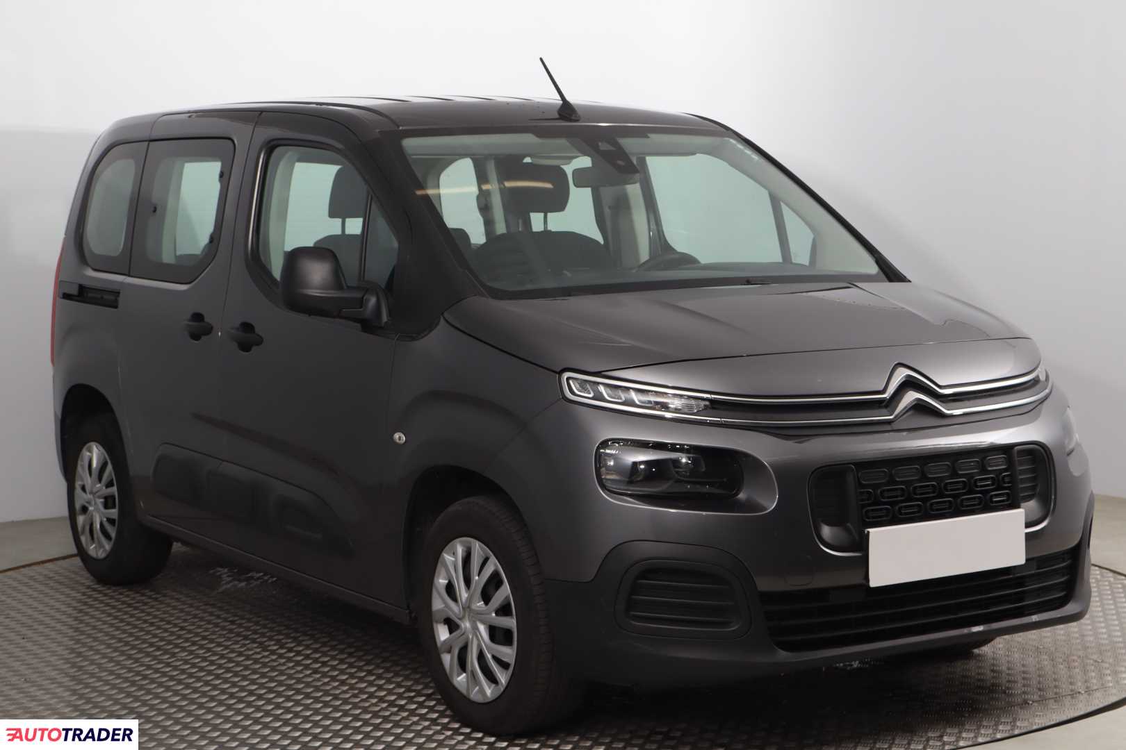 Citroen Berlingo 1.5 100 KM 2020r. (Piaseczno)