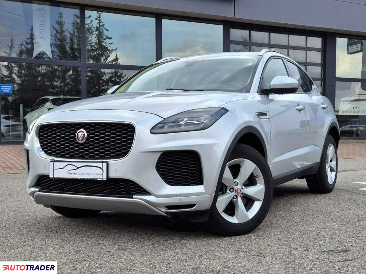 Jaguar E-PACE 2020 2.0 301 KM Jaguar E-PACE 2020 2.0 301 KM