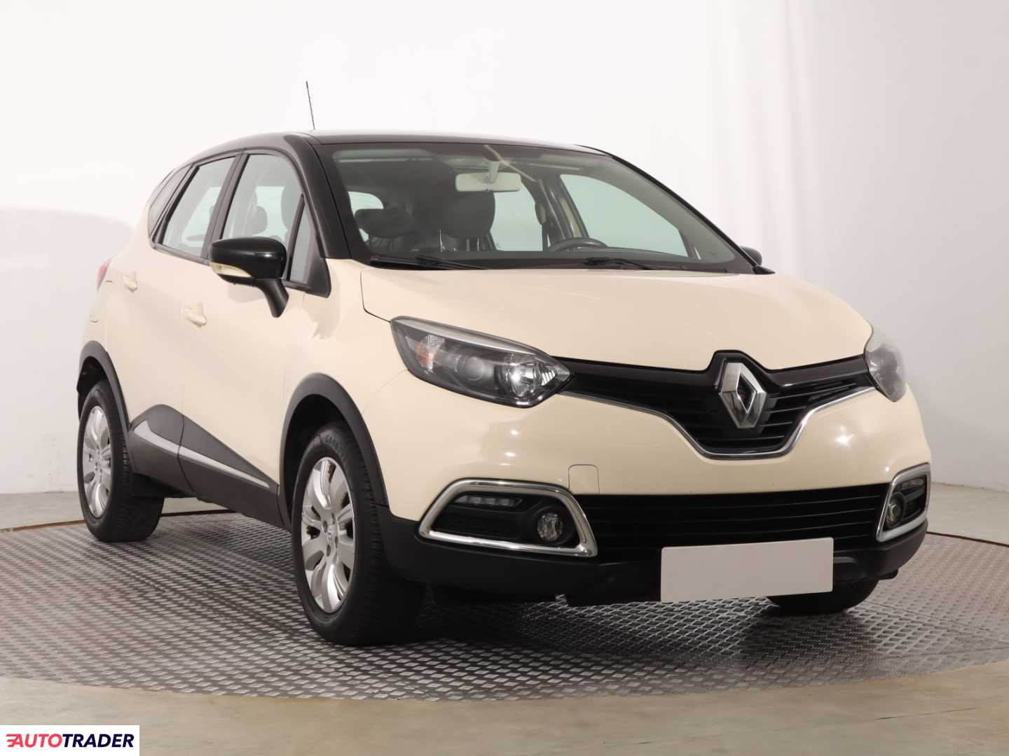 Renault Captur 2015 0.9 88 KM