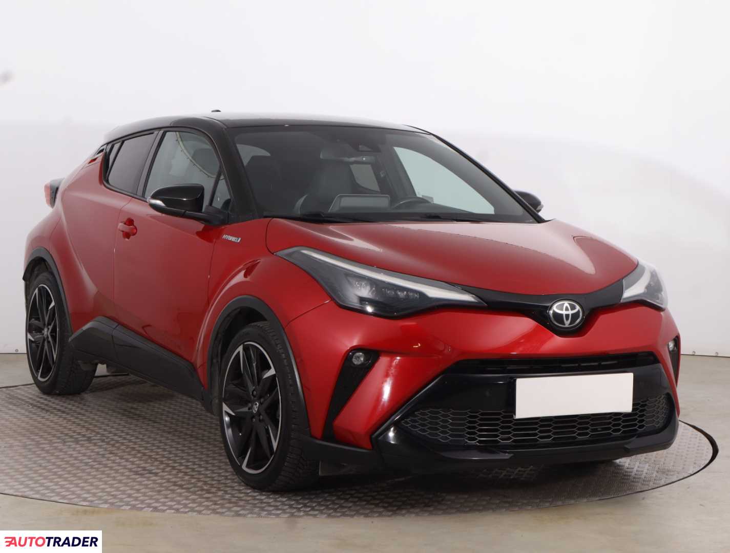 Toyota C-HR 2021 2.0 181 KM