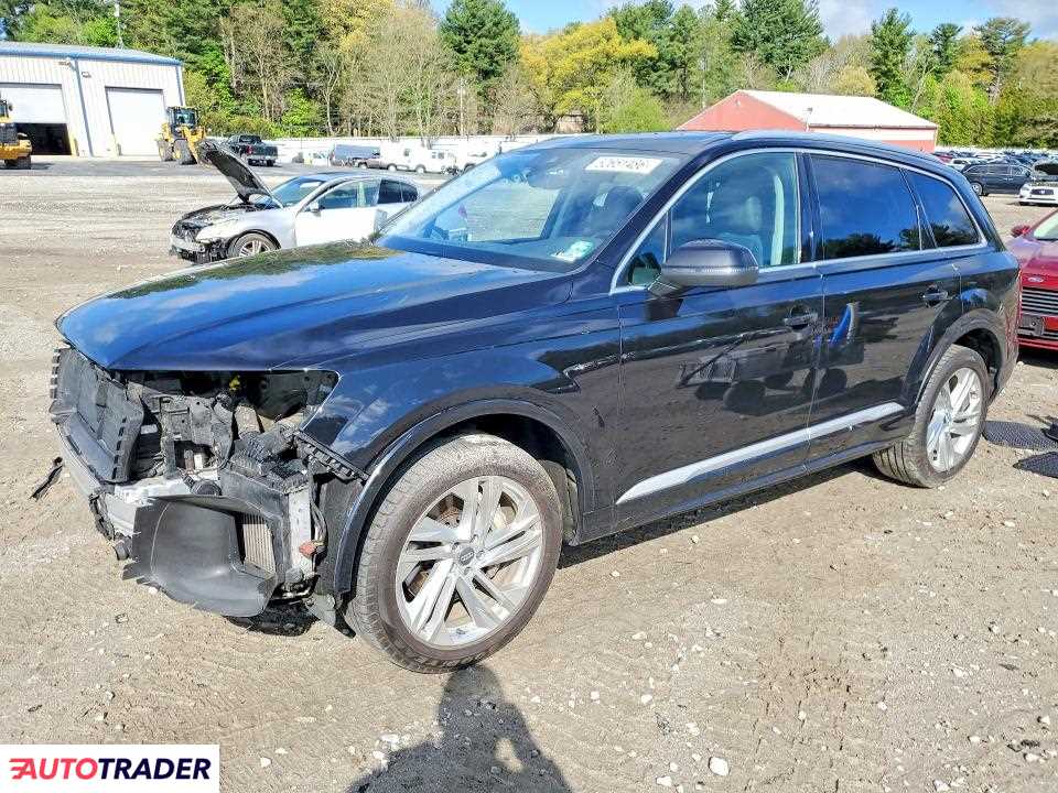 Audi Q7 2020 3