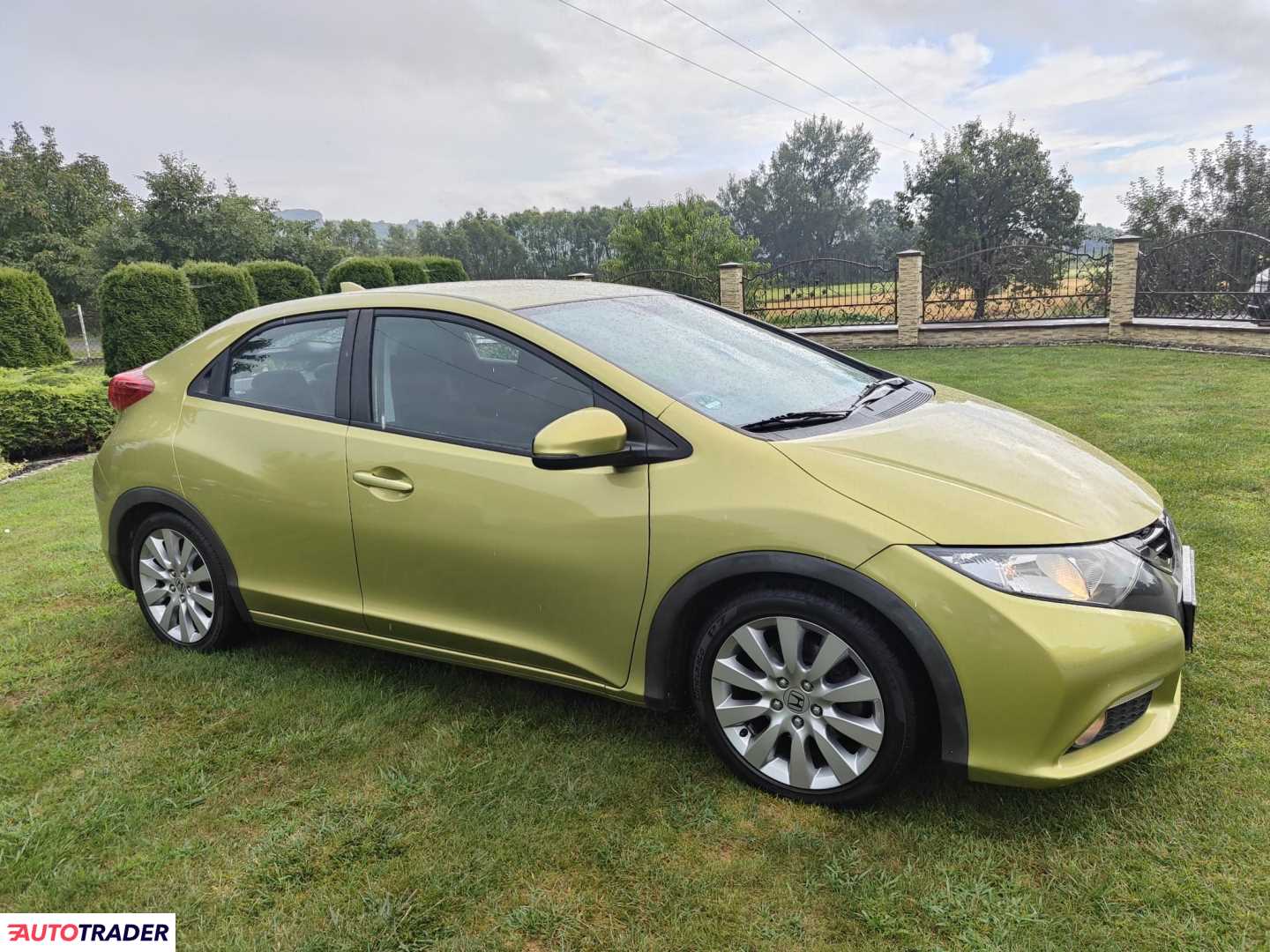 Honda Civic 1.8 benzyna 142 KM 2013r. (wojnicz)