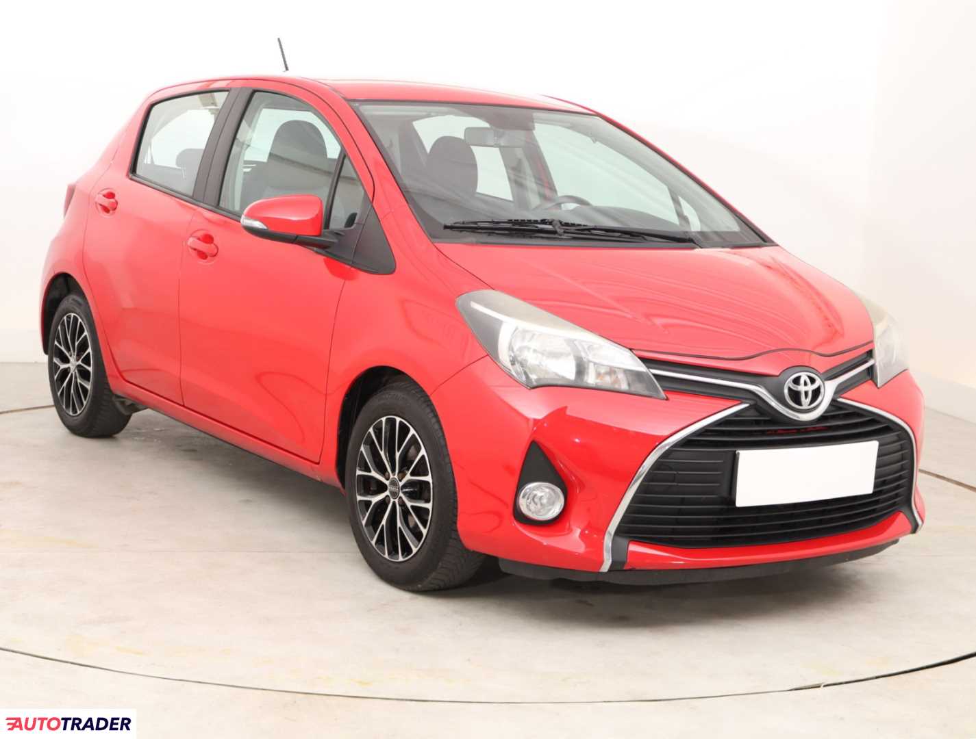 Toyota Yaris 2014 1.0 68 KM