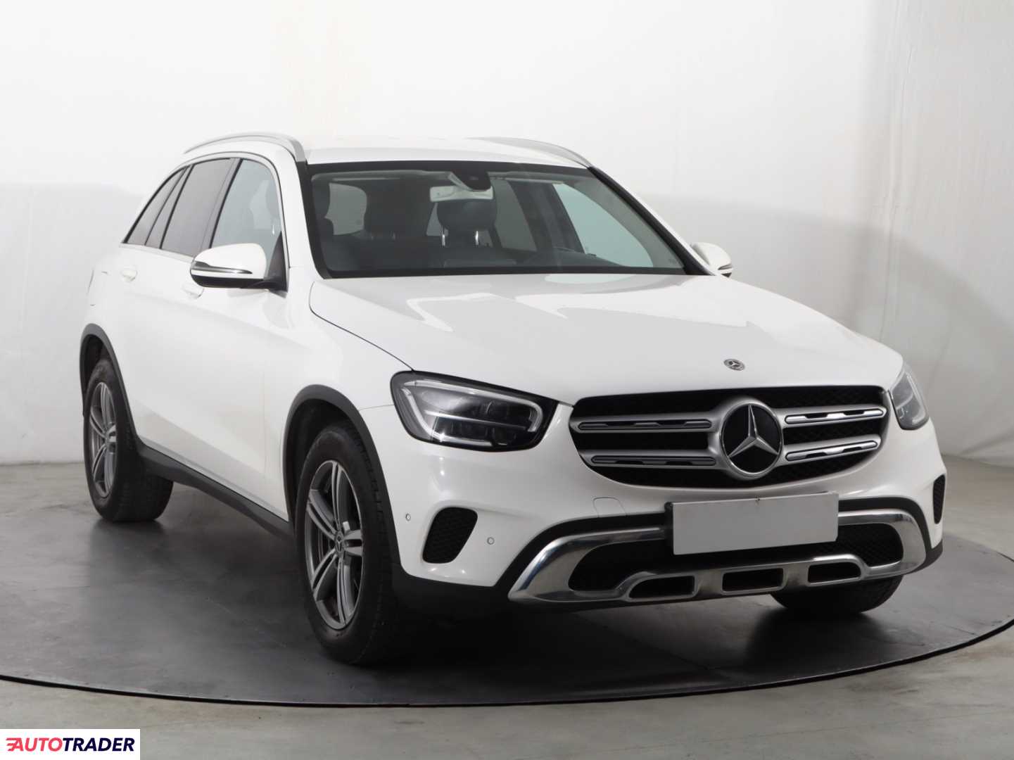 Mercedes GLC 2019 2.0 160 KM