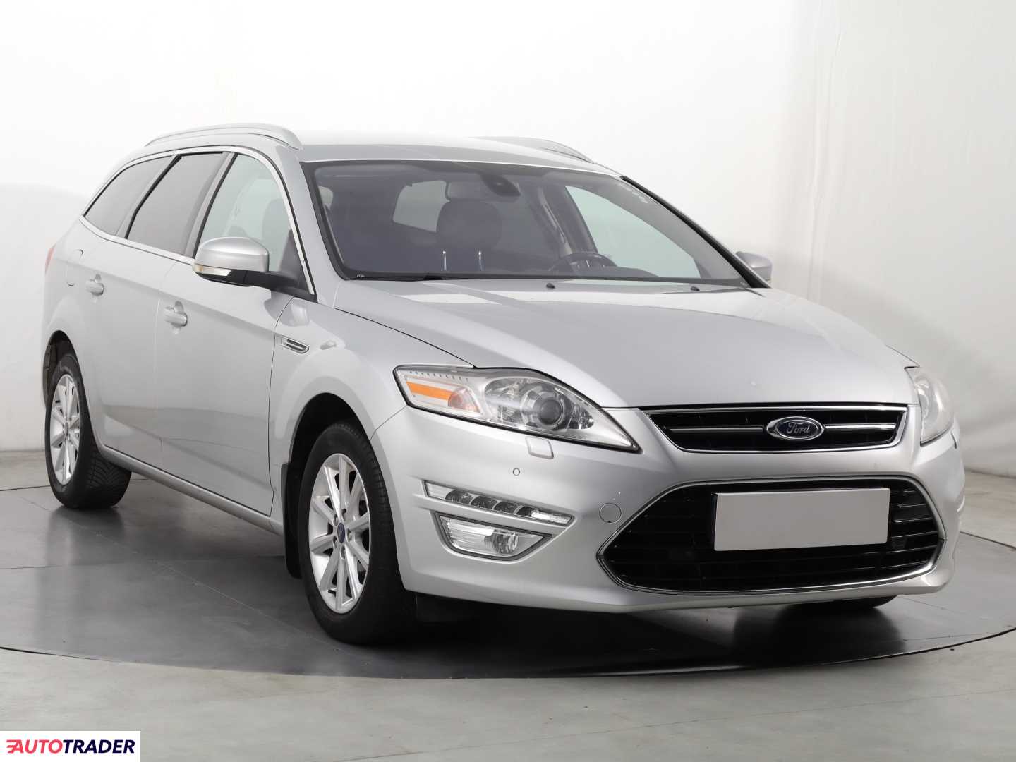 Ford Mondeo 2013 2.0 138 KM