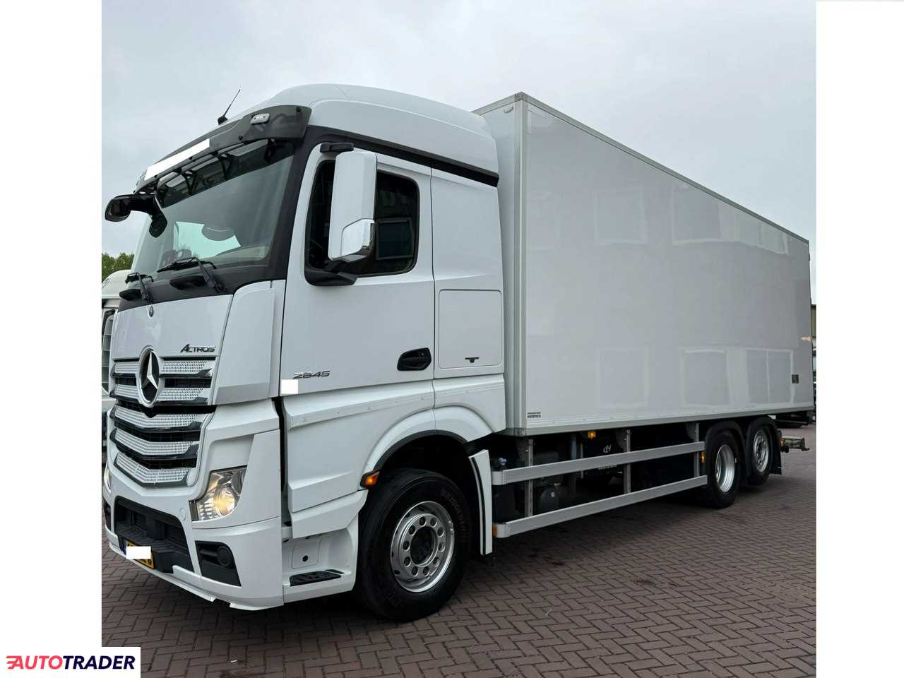 Mercedes 2015