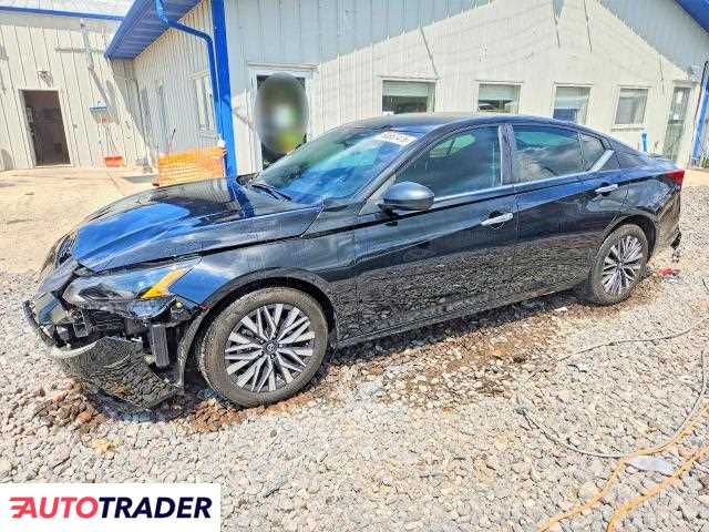 Nissan Altima 2025 2