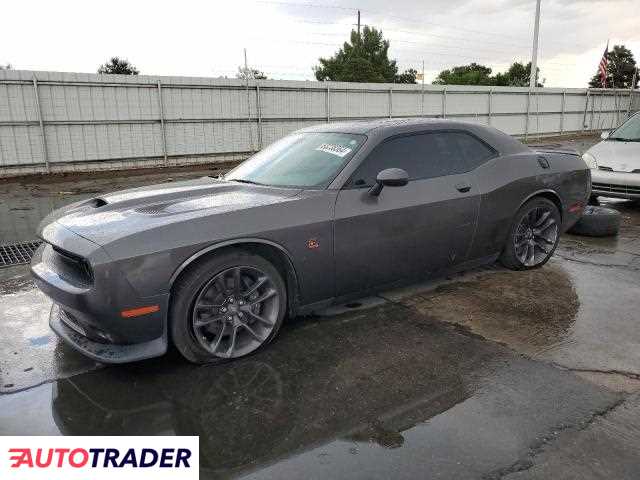 Dodge Challenger 2022 6