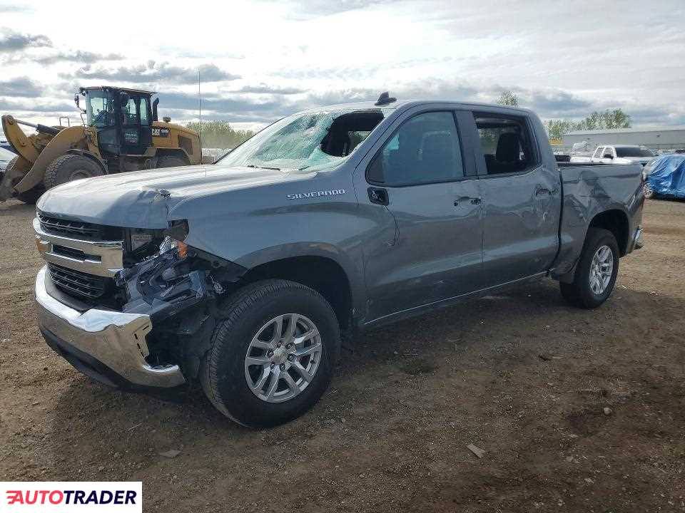 Chevrolet Silverado 2021 2