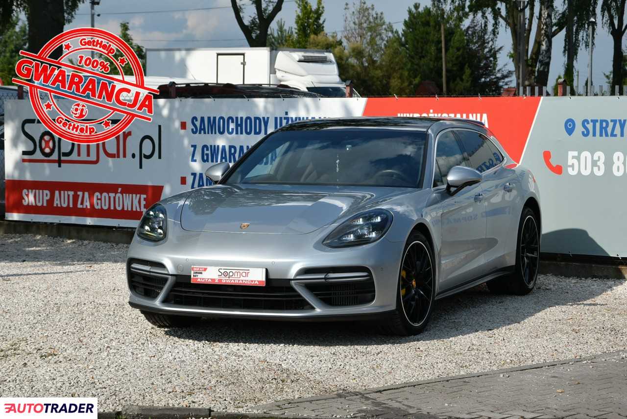 Porsche Panamera 2019 4.0 550 KM