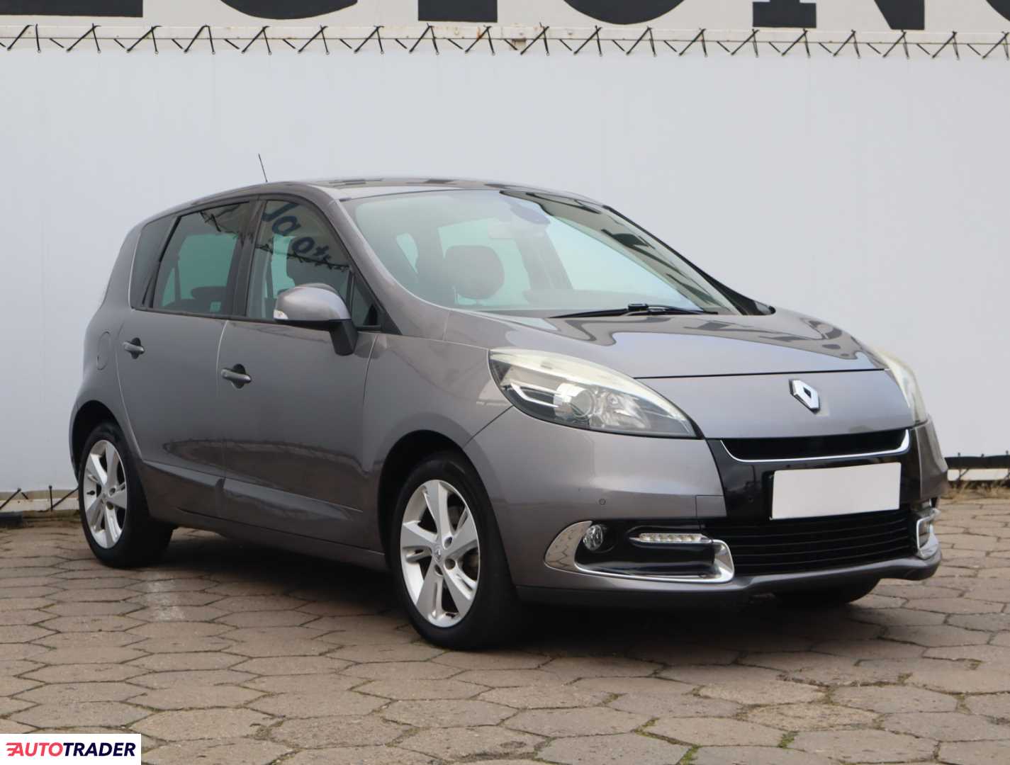 Renault Scenic 2013 1.2 113 KM