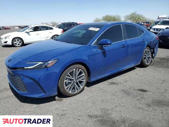 Toyota Camry 2025 2