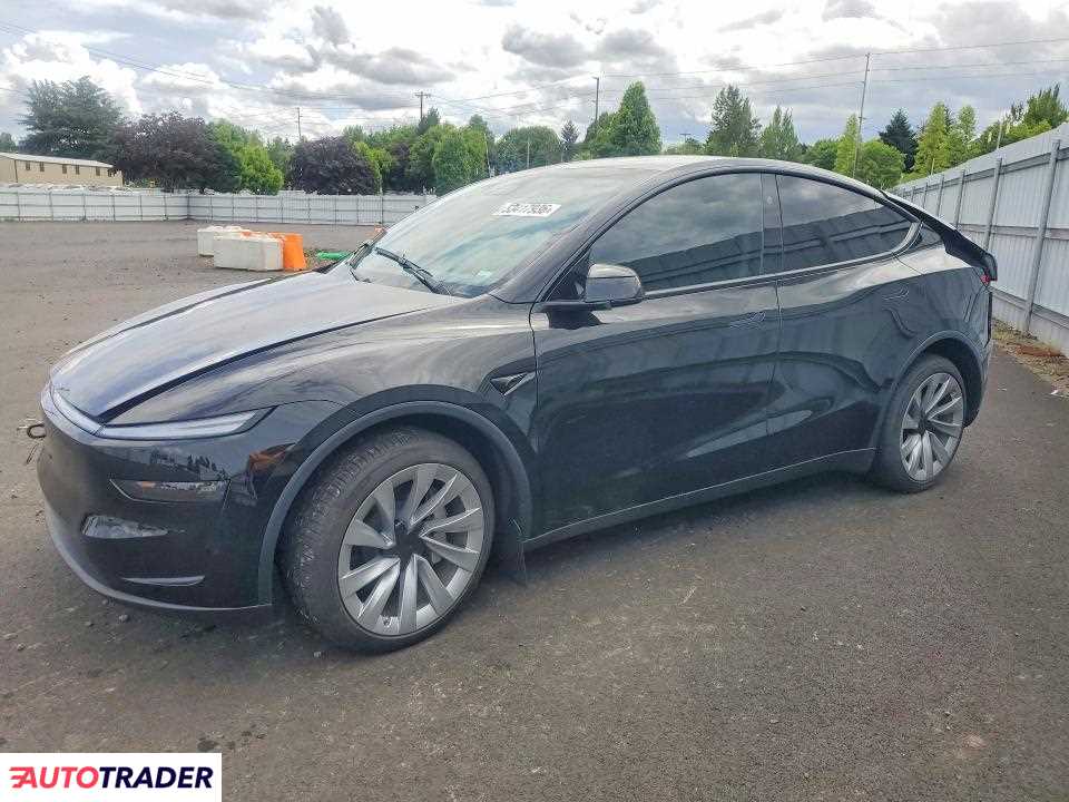 Tesla Model Y 2026