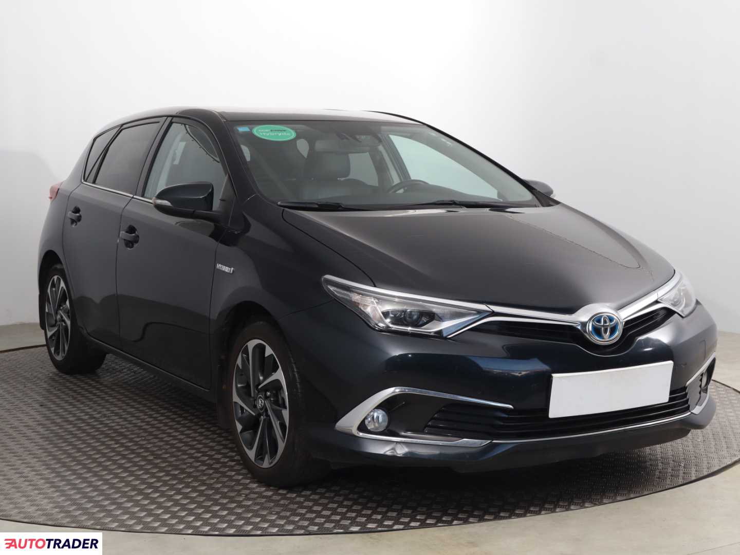 Toyota Auris 2015 1.8 134 KM