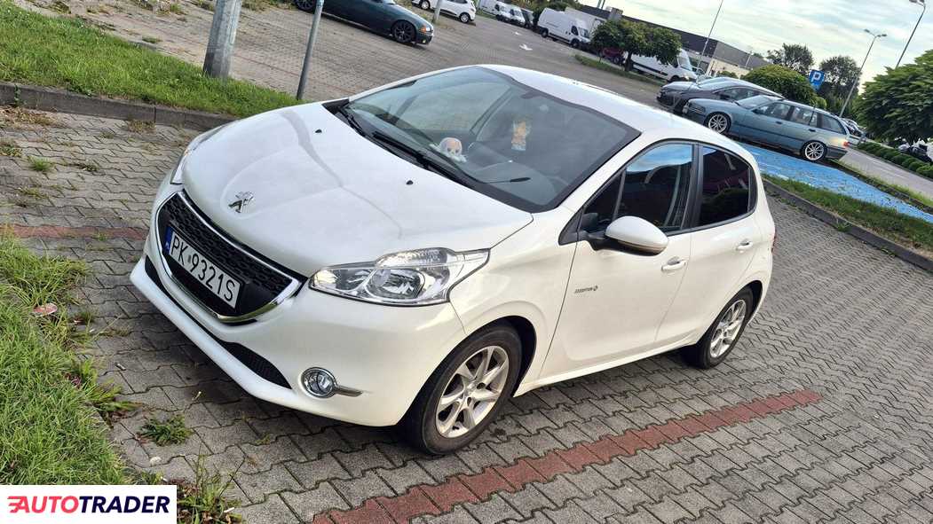 Peugeot 208 2014 1.2 82 KM