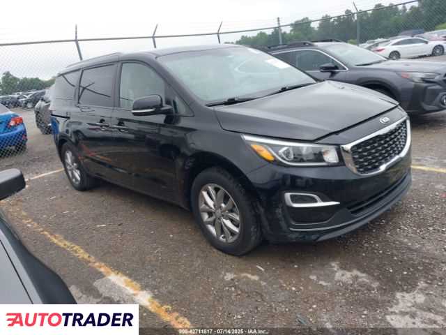 Kia Sedona 2019 3