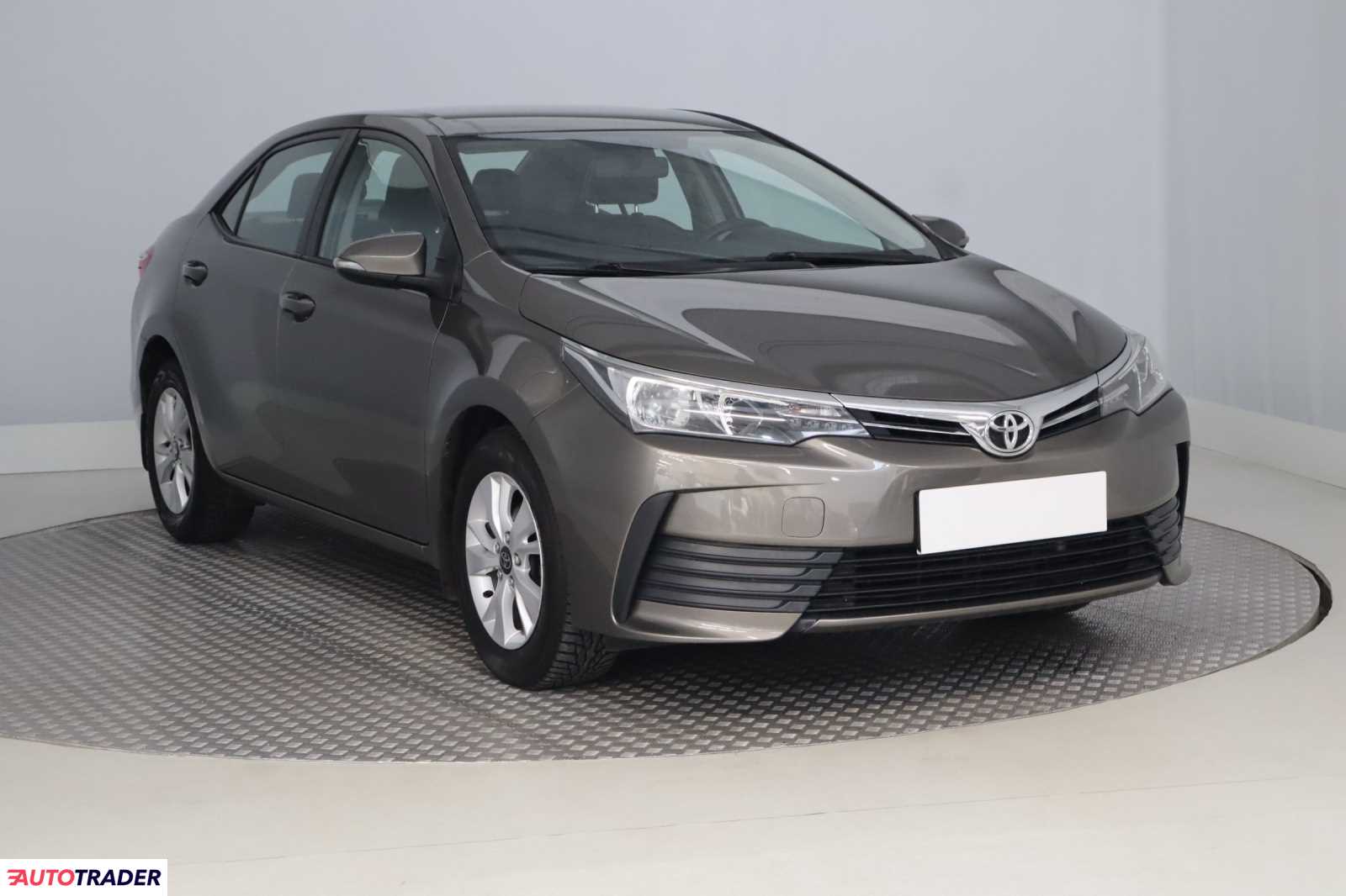 Toyota Corolla 2018 1.6 130 KM