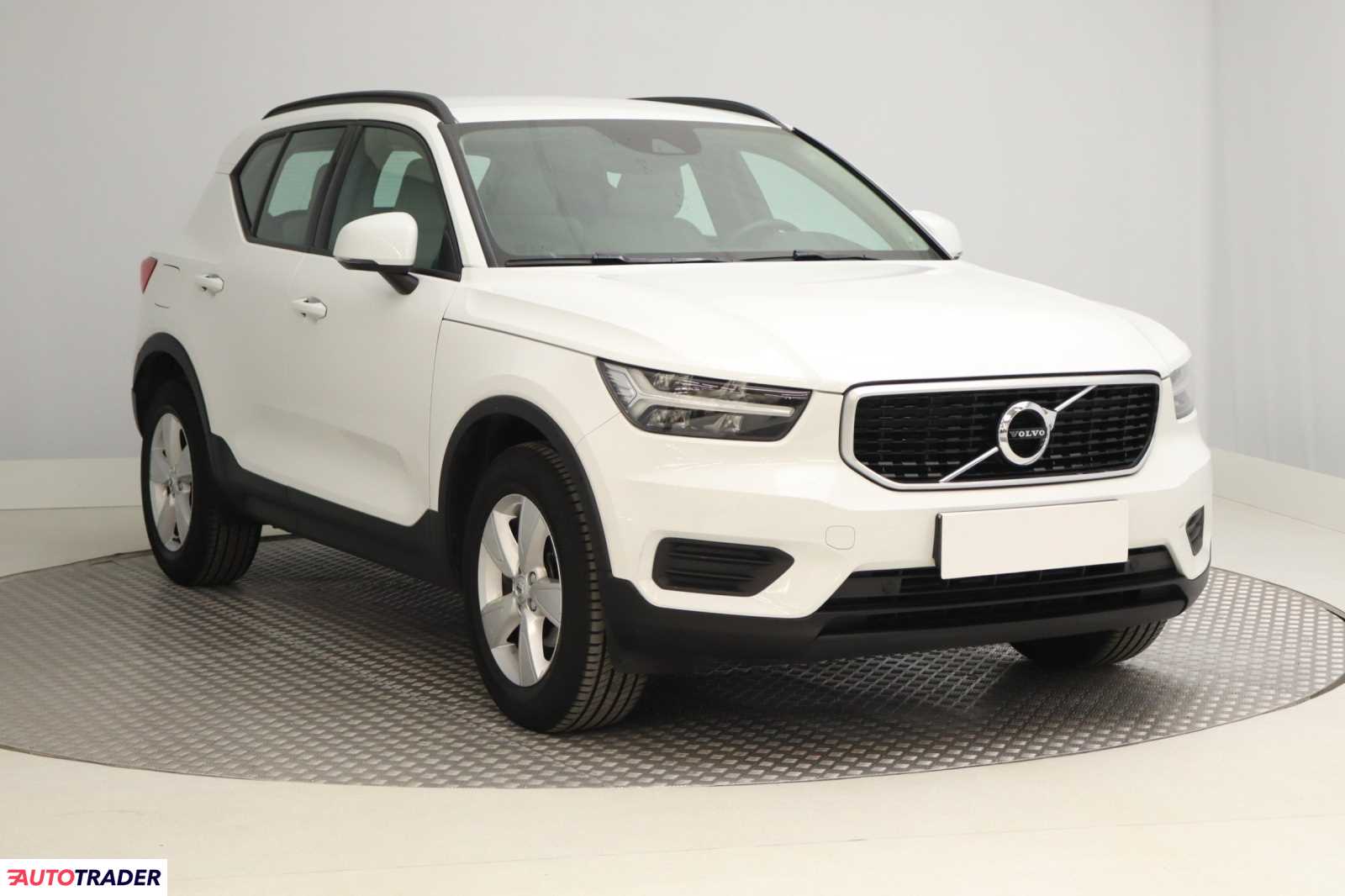 Volvo XC40 2020 1.5 160 KM