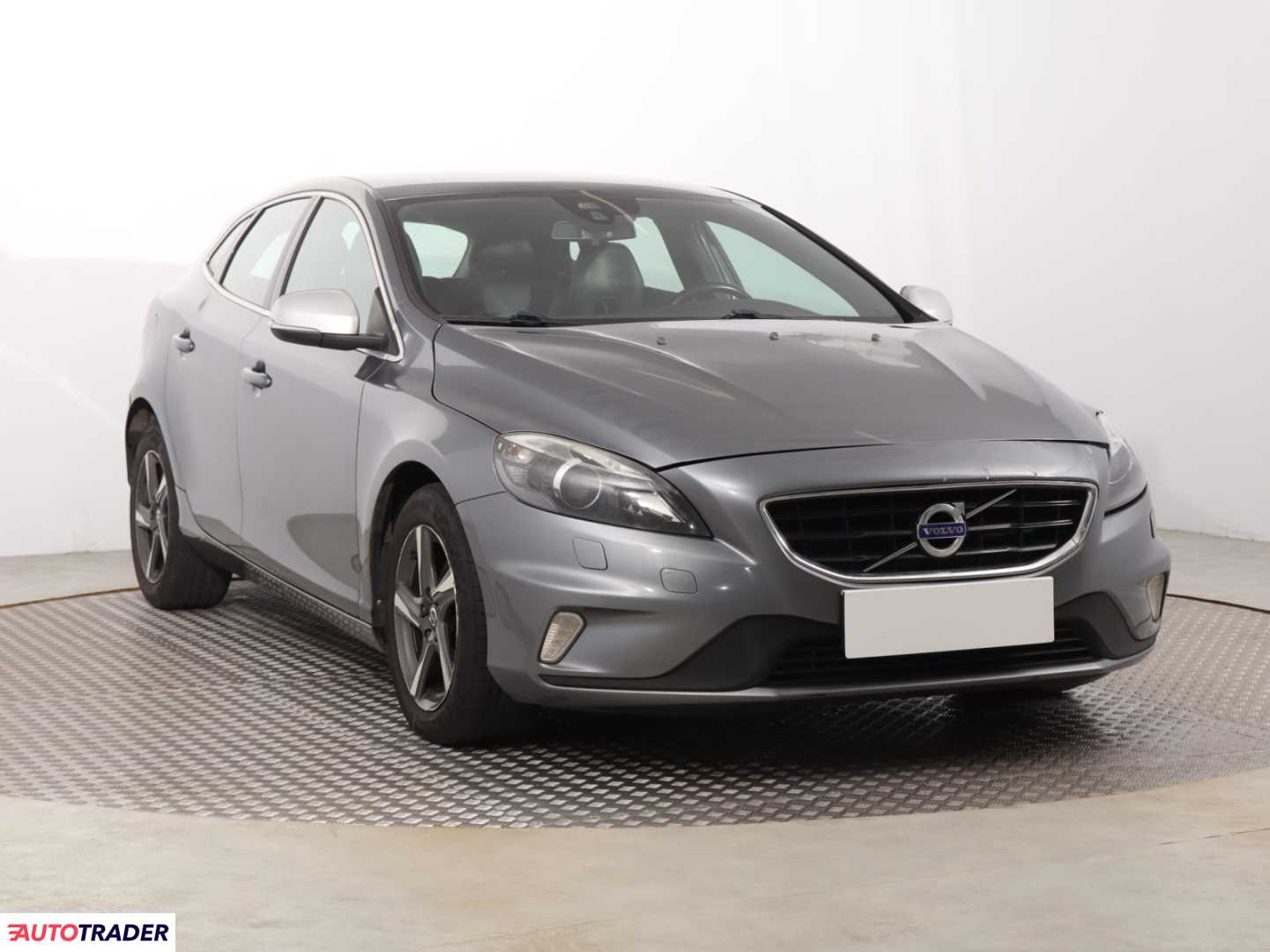 Volvo V40 2015 2.0 118 KM Volvo V40 2015 2.0 118 KM