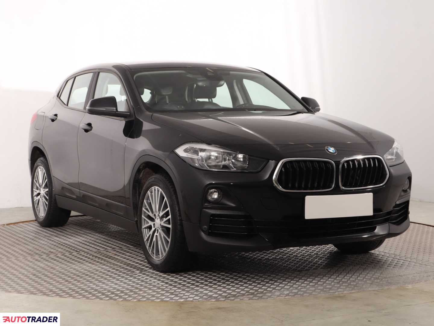 BMW X2 2019 1.5 113 KM