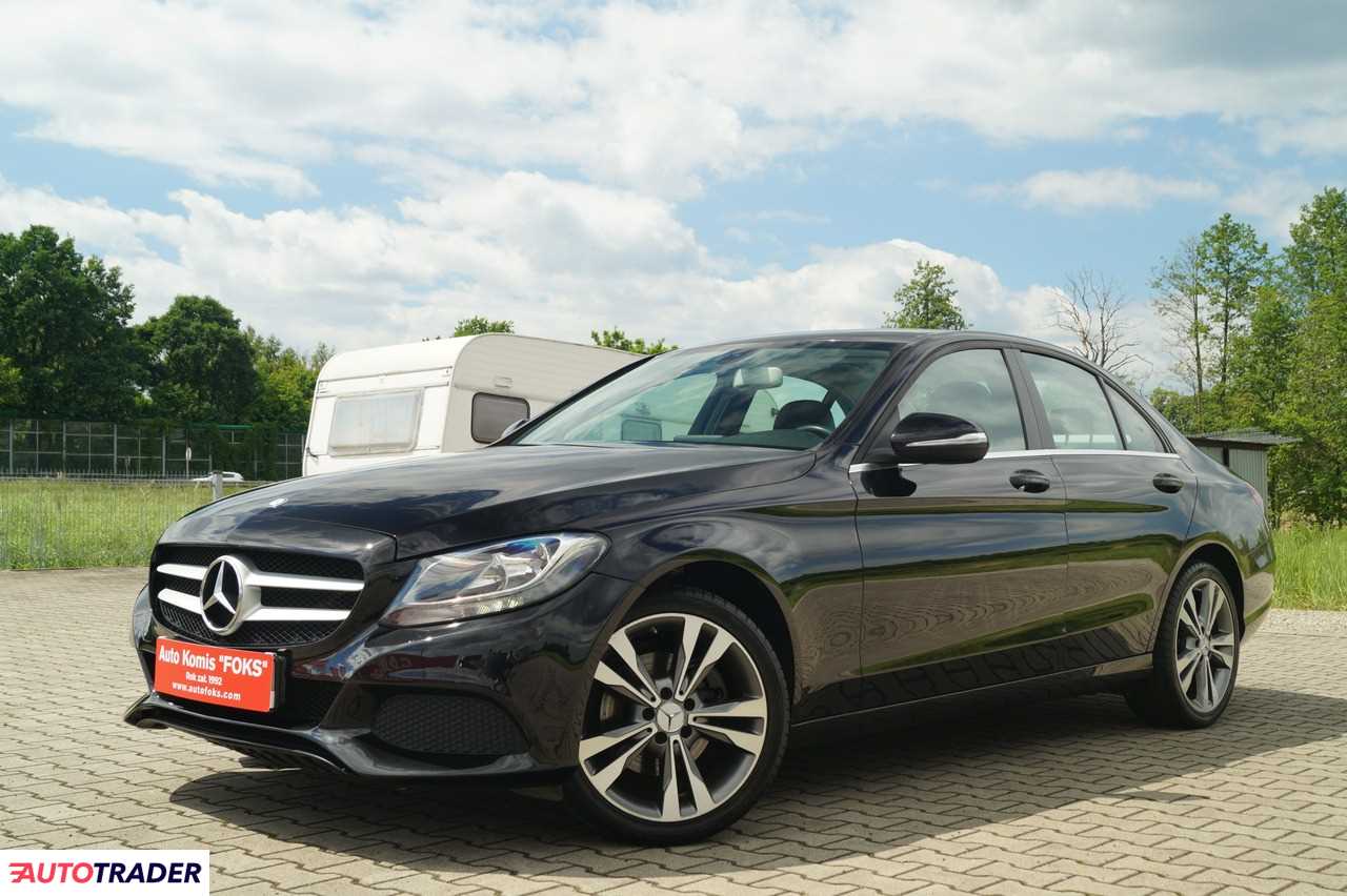Mercedes C-klasa 2014 2.0 184 KM