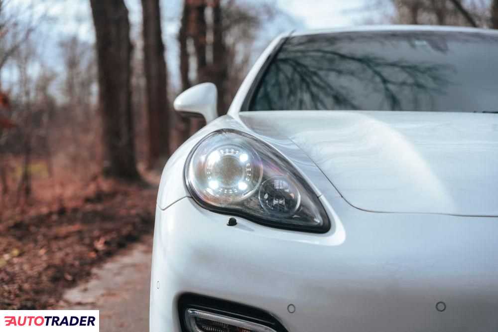 Porsche Panamera 2012 4.8 430 KM