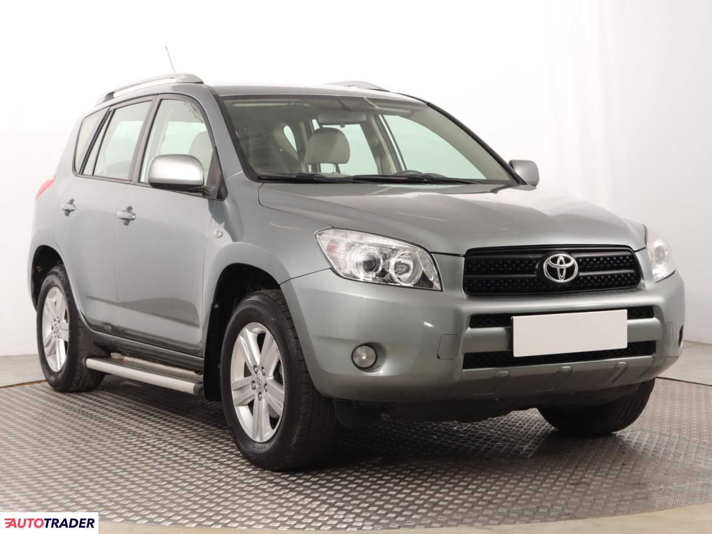 Toyota RAV 4 2007 2.0 150 KM