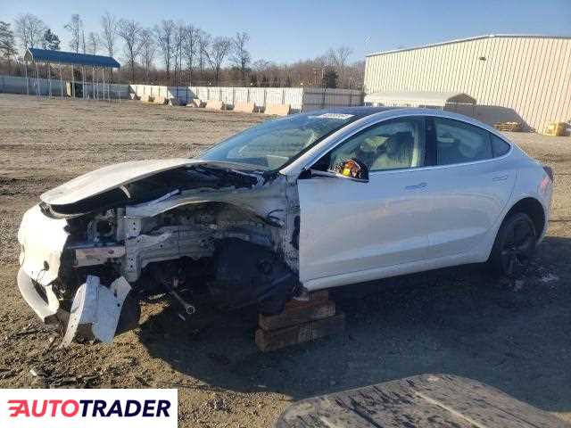 Tesla Model 3 2020 Tesla Model 3 2020