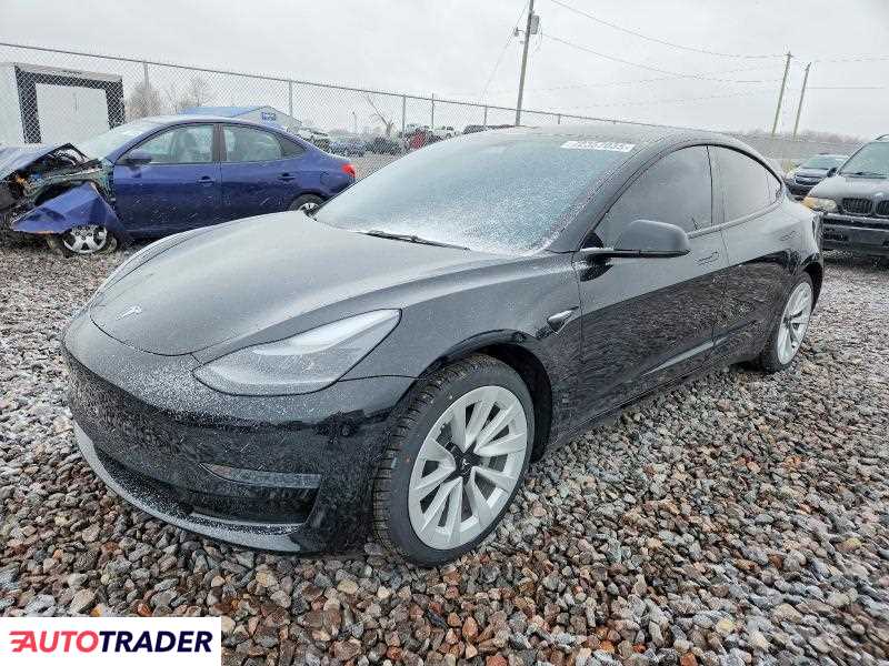 Tesla Model 3 2023