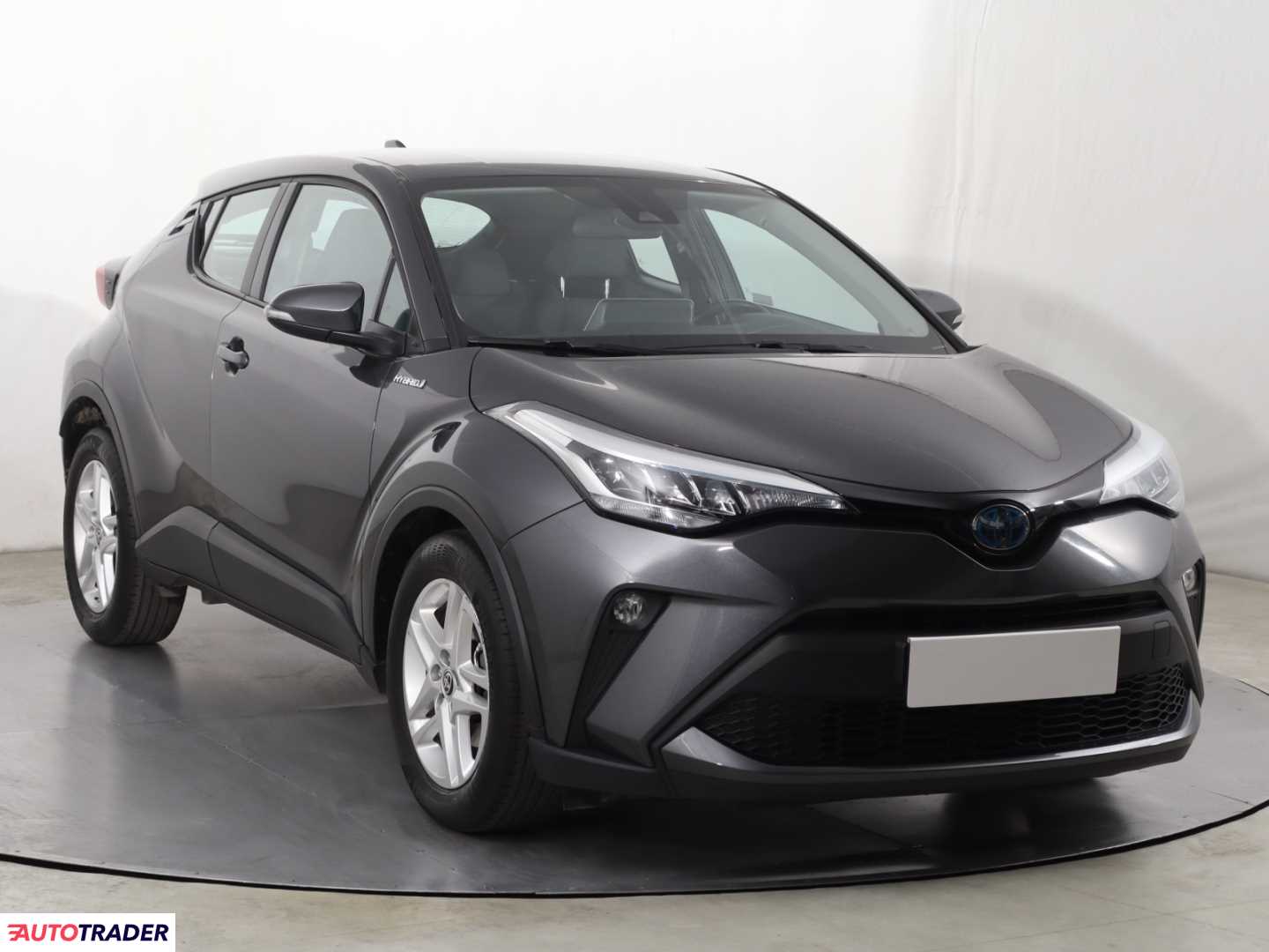 Toyota C-HR 2021 1.8 120 KM