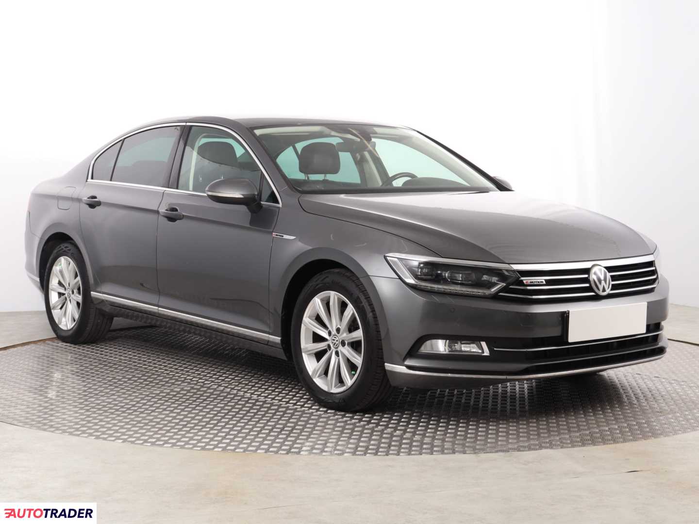 Volkswagen Passat 2015 2.0 187 KM