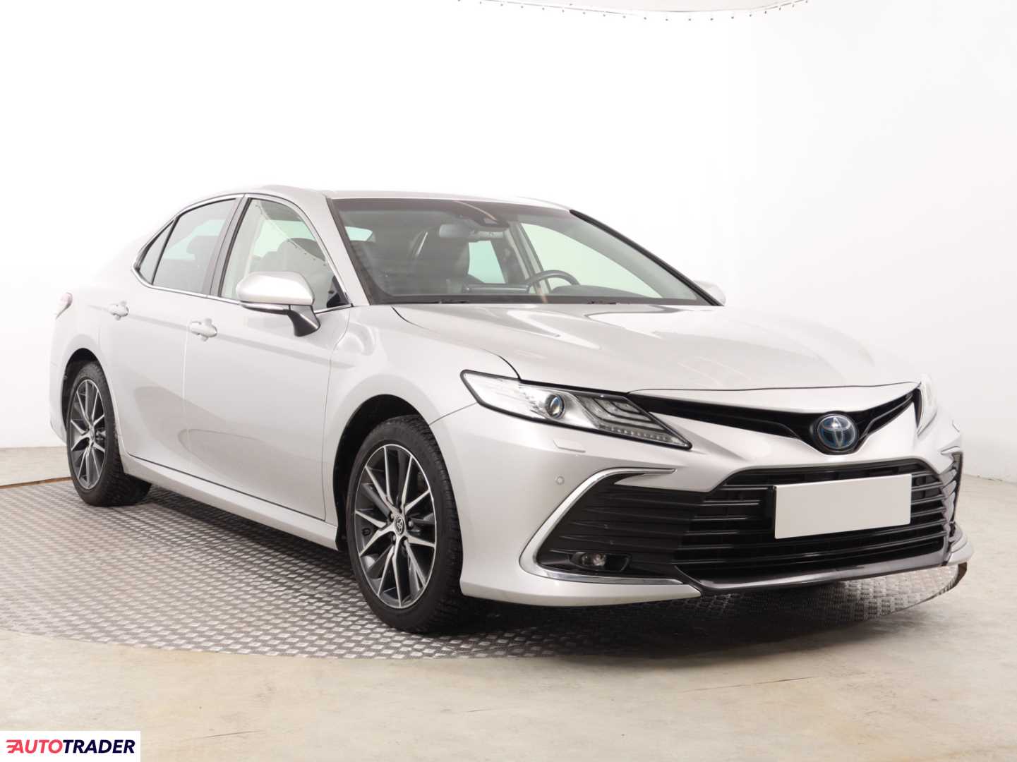 Toyota Camry 2021 2.5 214 KM