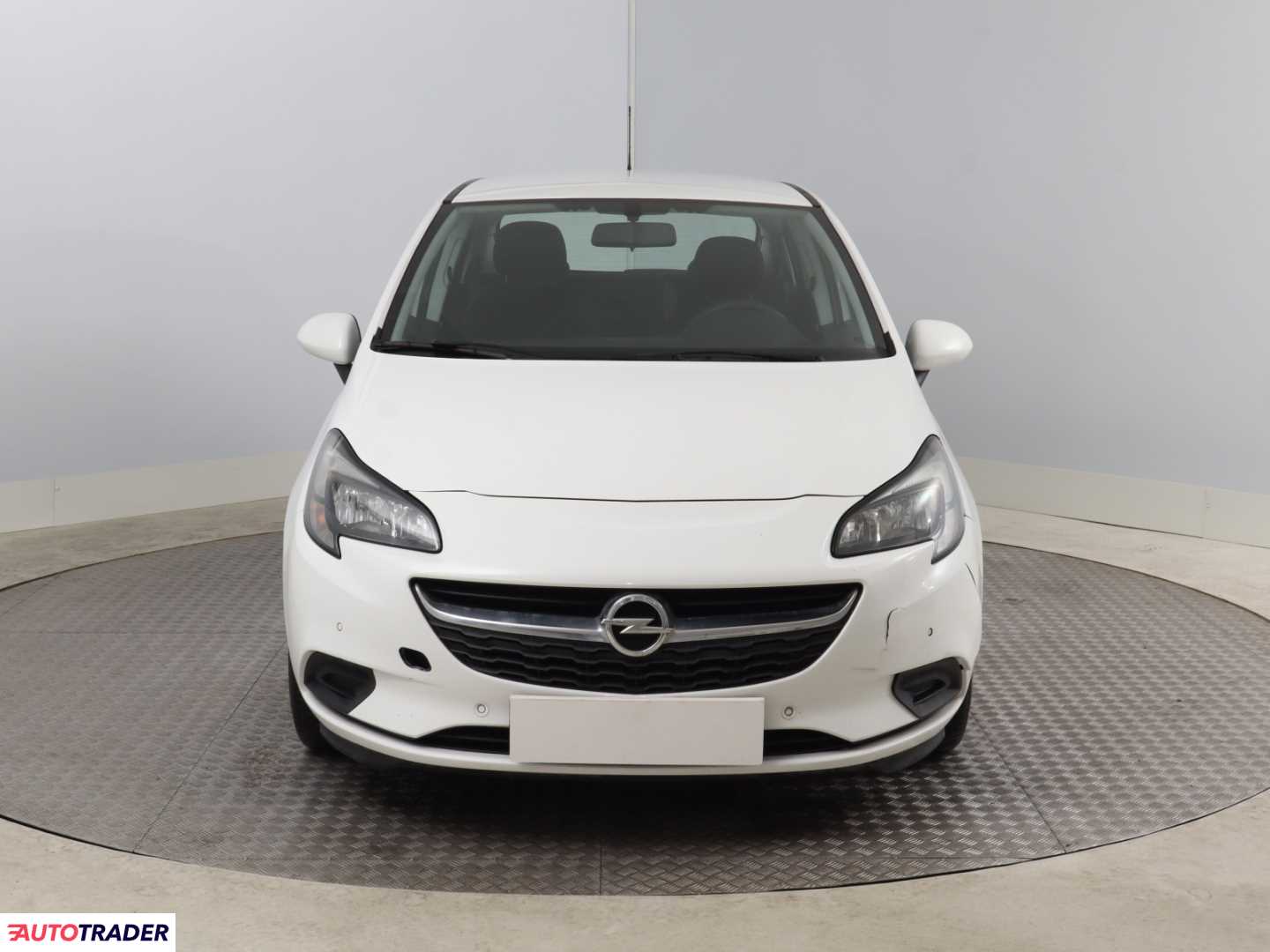 Opel Corsa 2018 1.4 99 KM