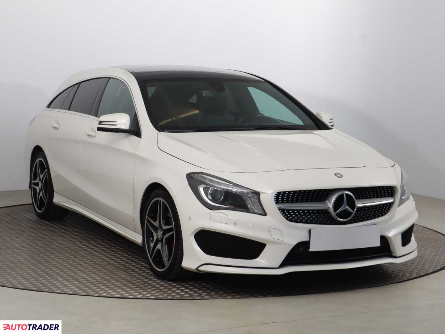 Mercedes Pozostałe 2015 1.6 154 KM