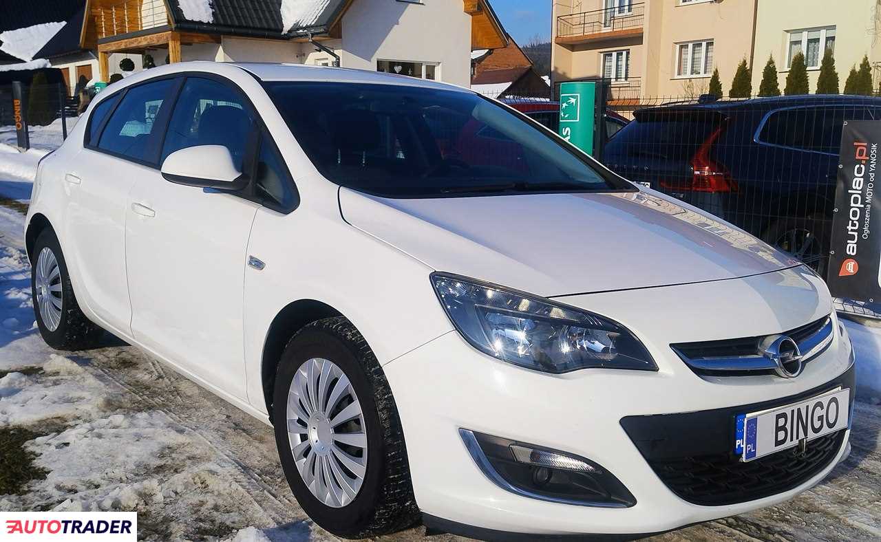 Opel Astra 2013 1.6 115 KM