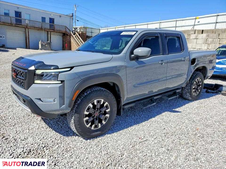 Nissan Frontier 2022 3