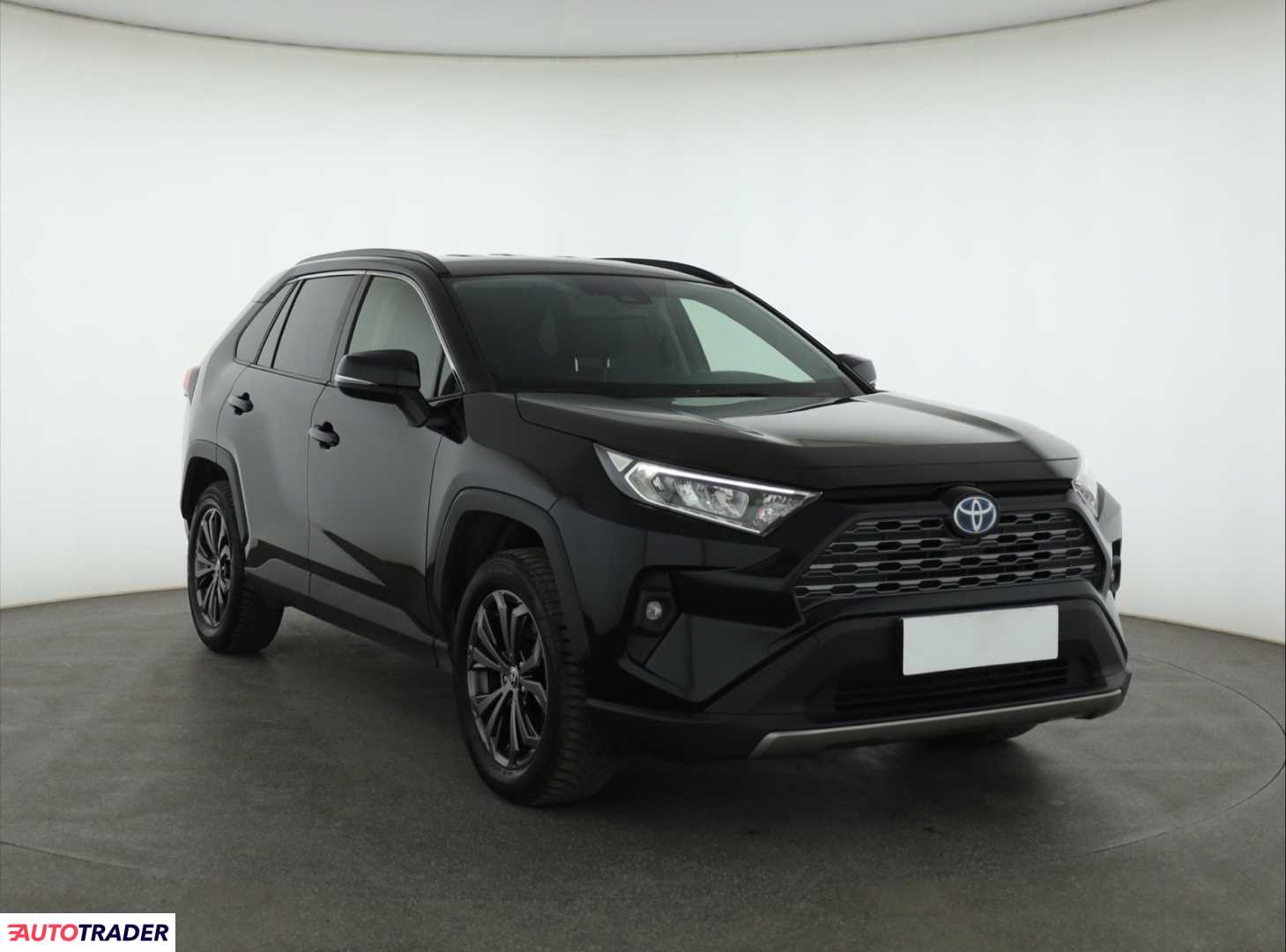 Toyota RAV 4 2021 2.5 214 KM